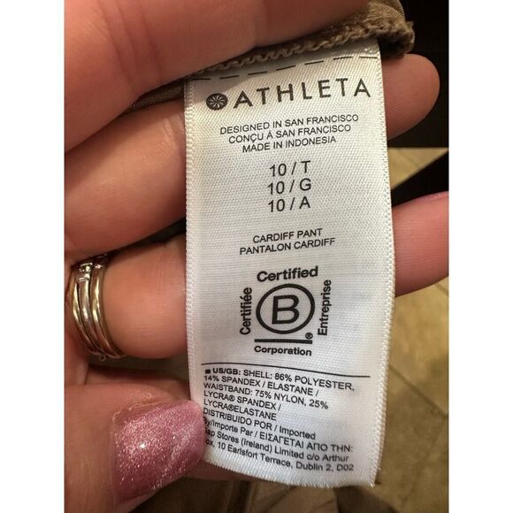Athleta Cardiff Pant Size 10 TALL Rustic Beige High Rise Outdoor Work Travel EUC - Picture 15 of 16